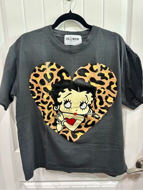 Flower Betty Boop Leopard Heart Graphic Tee - Charcoal